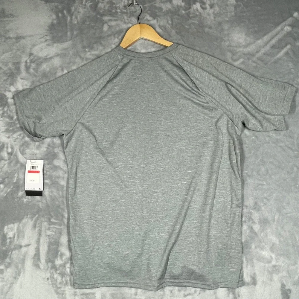 Nike Swim Mens Dri-FIT Rash Guard Short Sleeve UPF 40+ Grey NESSA589 Large NEW